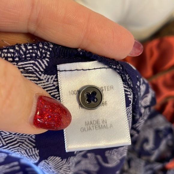 ALL OVER ELEPHANT PRINT Mix by 41 Hawthorn women’s blouse roll tab sleeve Med - Picture 6 of 10